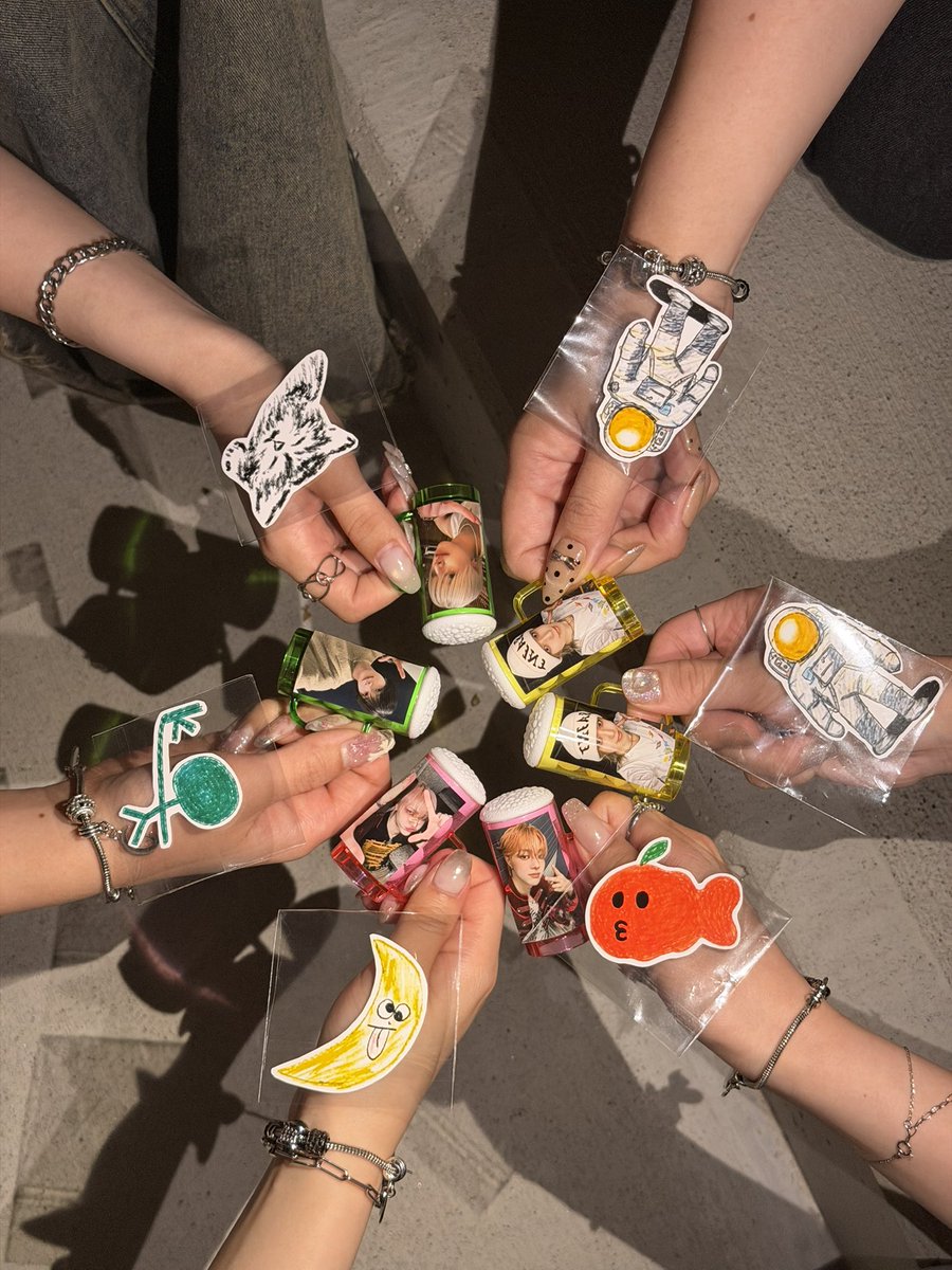ay_087's tweet photo. 2026.06.27&amp;06.28
BLAZE THE WAY in 神戸

ゆまくんの登場最高にカッコよかった🫶🏻
ルネ大集合も出来て可愛すぎるブレスレットもプレゼントしてもらって大満足です🤍🤍
いつもありがとうございます🙏🏻

#andTEAM 
#andTEAM_YUMA https://t.co/5DJOuPI9Xw