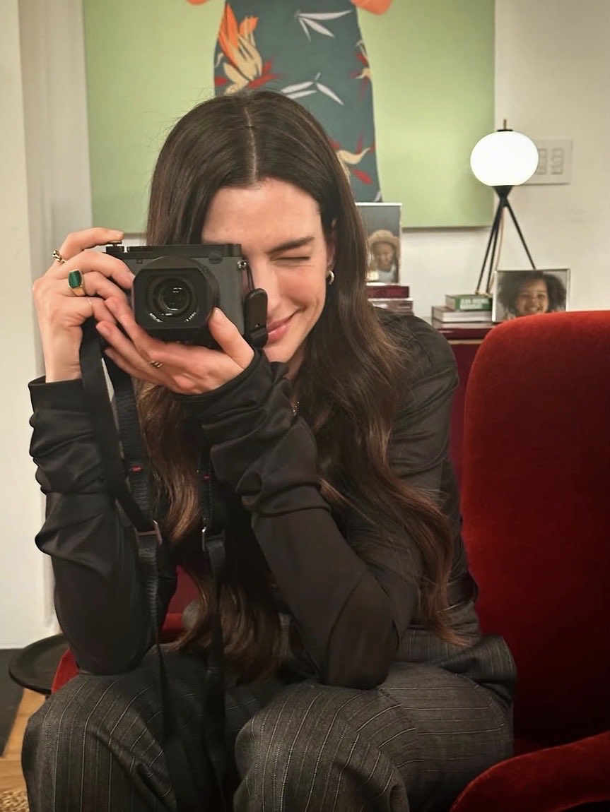 ItsMyztQ's tweet photo. so it’s either Miranda or Emily’s pov huh

#mirandy #sachston https://t.co/Nil4rlZ9TT