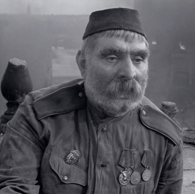 VSalamov51528's tweet photo. Вчера был день рождения советского грузинского артиста Серго Закариадзе.😌👍😥🥀 https://t.co/r0JpIQqwt6