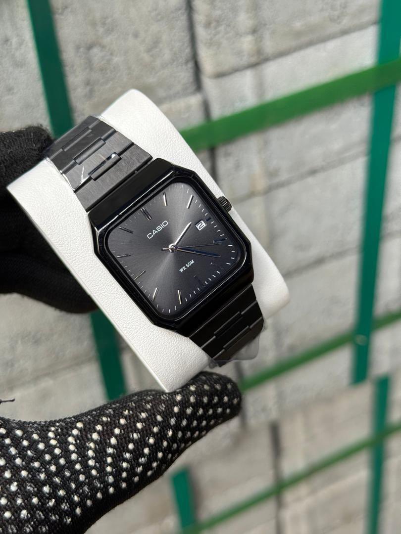 ts_alaago's tweet photo. Good morning✌️
Upgrade your style with our premium chain strap wristwatches👌

+ Full Box Package 📦 
- Nationwide Delivery 🚚 

Price: NGN20,000
Location: Lagos/ Osun
Text/ Call: https://t.co/emIjbSPUSS https://t.co/WJwkpQo3wo