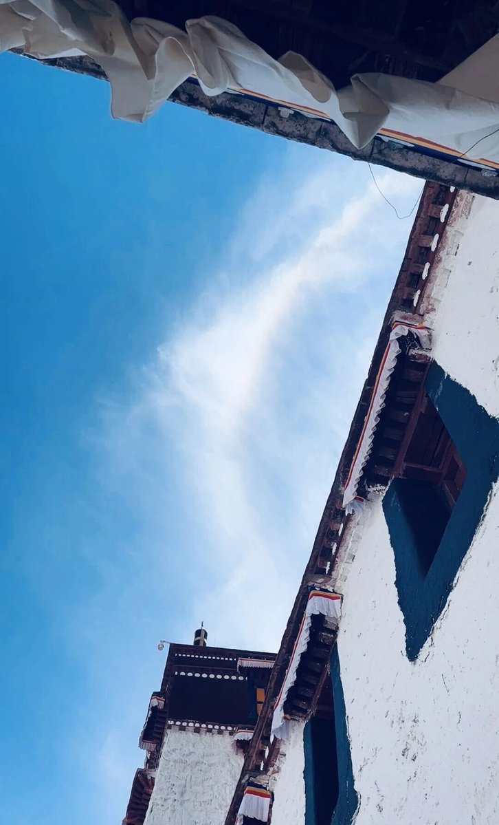 GT_1376's tweet photo. #旅游ing #成为中国人 #西藏 #互关互赞 高原独有的浪漫，一圈光环护着人间烟火 https://t.co/FRa7vnoODV