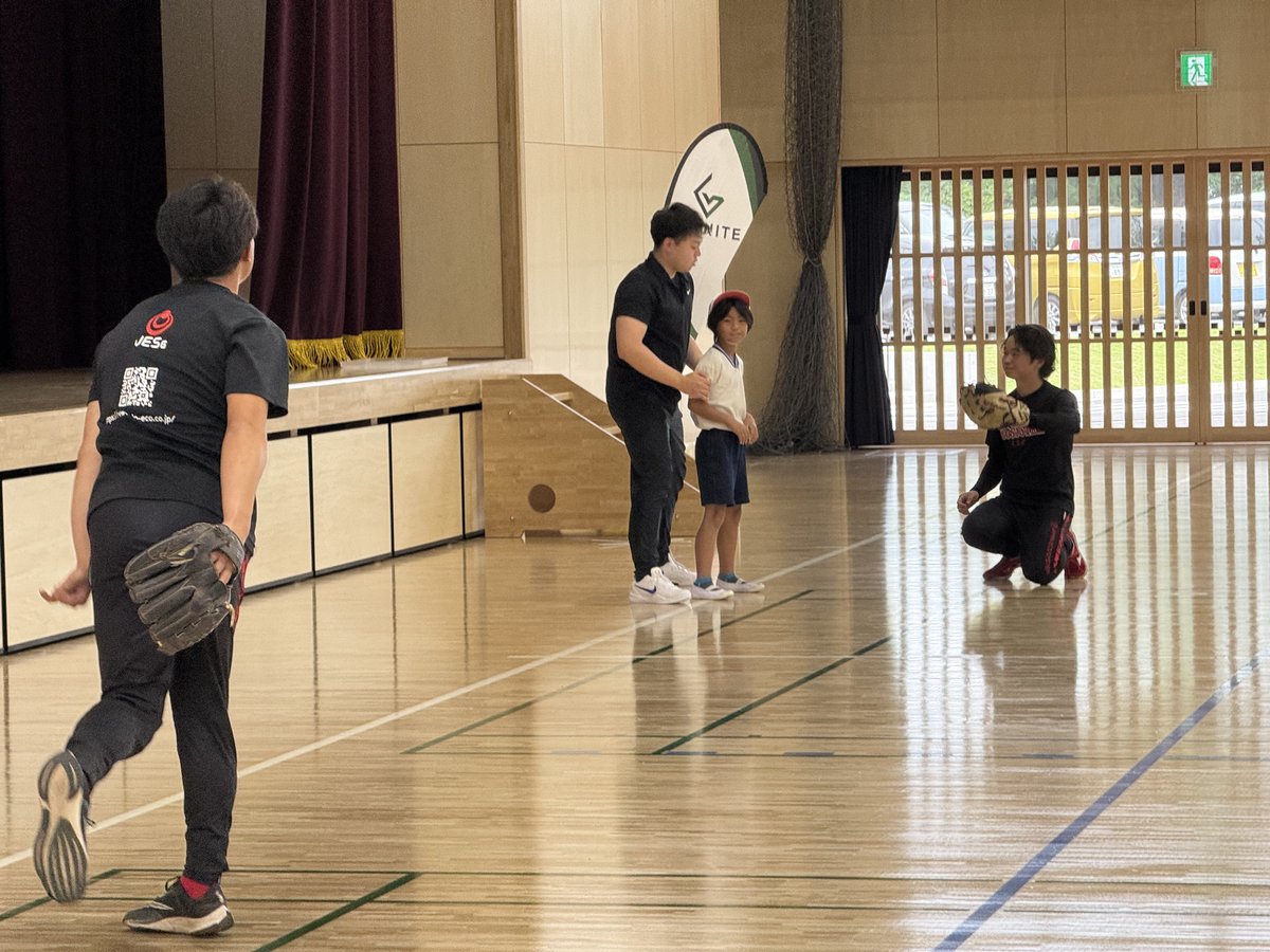 GIFUNITE's tweet photo. 7月1日に #日本エコシステム の選手たちが「多治見市立笠原小学校」を訪問し、体育の時間で一緒に運動遊びをしました！

#GIFUNITE #つよいぞぎふっ子プロジェクト #ACP https://t.co/7p8xVVw56y