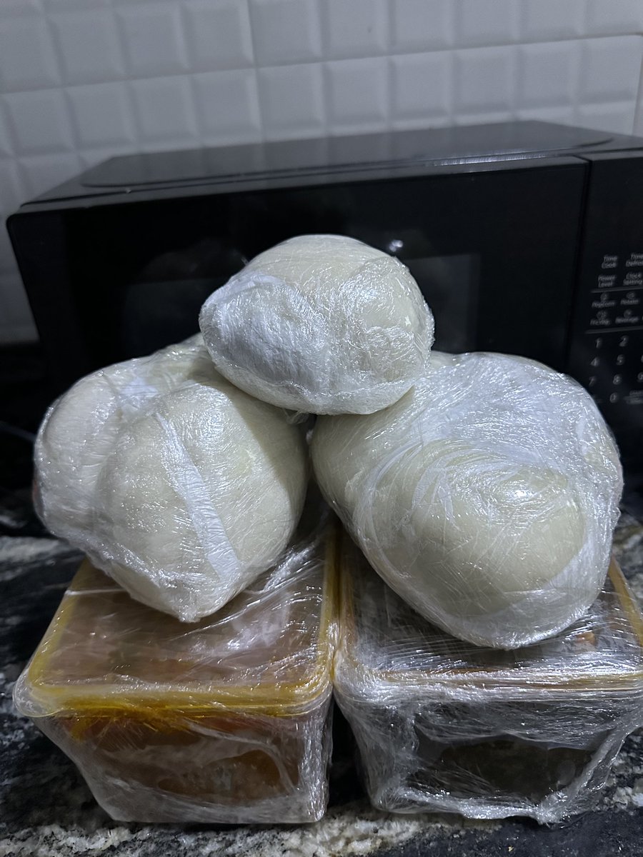 damigentle's tweet photo. One order may not seem like much to everyone, but this one means a lot to me.
Yesterday, I got my first bulk order for stew and soup. I’m grateful for every opportunity to grow and every customer who chooses DCooks. Here’s to many more❤️
#DCooks #Entrepreneur #FoodVendor https://t.co/0wtIKKl7d5