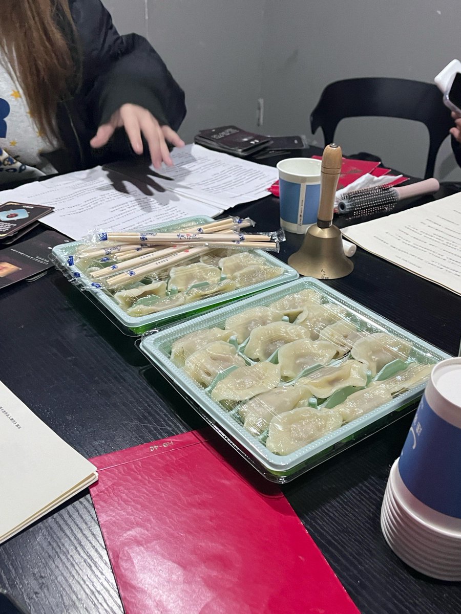 TubeThii's tweet photo. Just finished an amazing murder mystery board game night! The plot twists, weird characters, and heated discussions all kept me on edge. 10/10, can't wait to come back for the next round! https://t.co/weprlozhC2