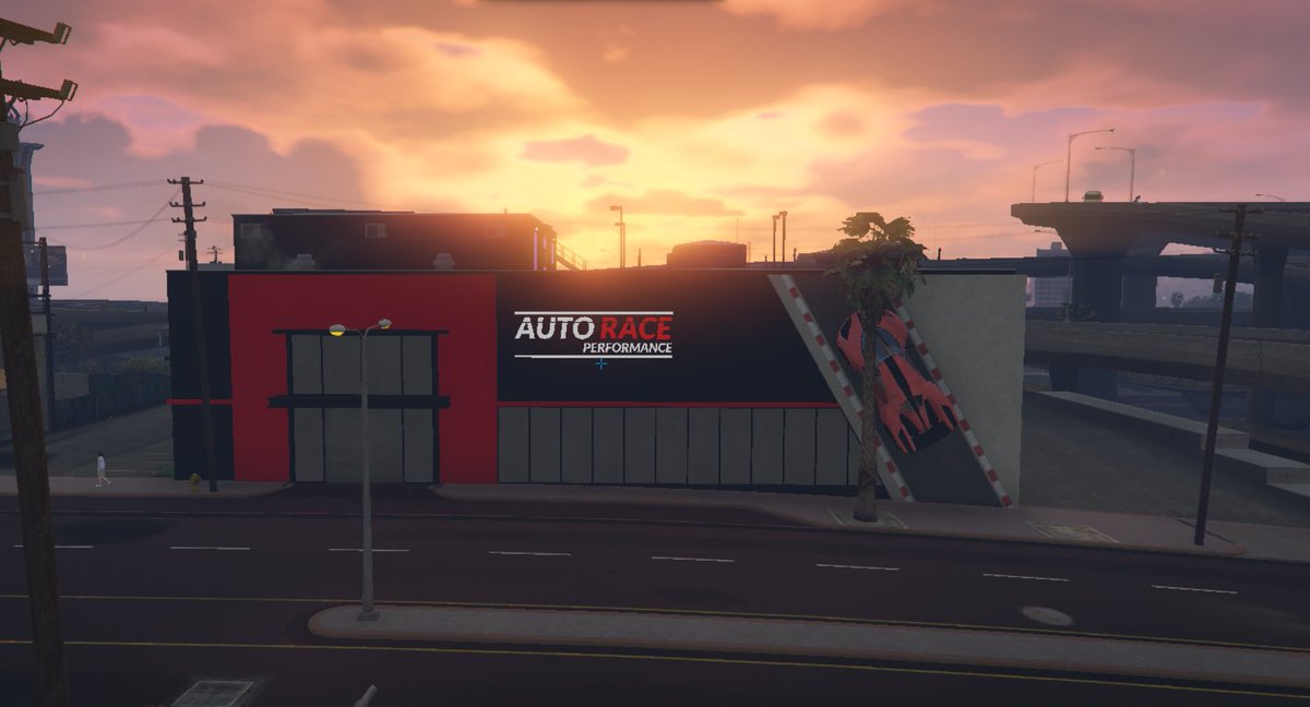 Arkadia_City's tweet photo. 🚨 Arkadia City 大型アップデート実施！ 🚨

🔧 Mechanicが3店舗追加！
愛車のカスタムや修理がさらに便利になりました！
🌾 農業システム実装！
🍅 温室システム実装！
⛏️ 個人所有マイニング実装！

採取・生産コンテンツが大幅パワーアップ！
そして…
💎 個人所有マイニングで採掘した鉱石は、集めておくと今後いいことがあるかも…！？

今のうちにコツコツ集めておくことをおすすめします👀

ぜひ新しくなった Arkadia City をお楽しみください！

#ArkadiaCity #FiveM #GTA5RP #FiveMServer #大型アップデート #新要素 #農業 #マイニング