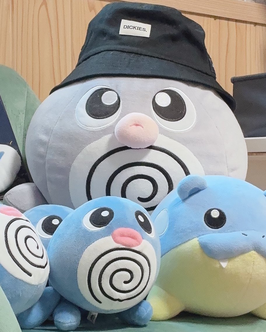 NRMtripload's tweet photo. ﾎﾟﾖﾝ https://t.co/D9VqlJoDXu