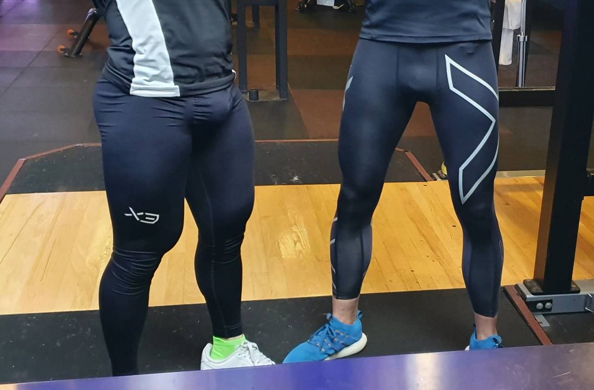 hurry_fit_tight's tweet photo. Tight vs tight https://t.co/E41PG0wses