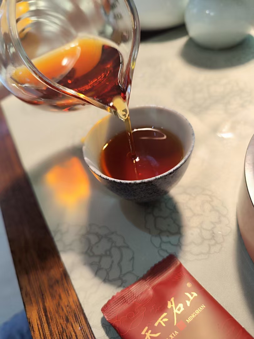 willynyit's tweet photo. Just enjoyed a warm cup of tea while watching the sunset—small moments hit different on lazy weekends ， https://t.co/IyMjHJaCUN