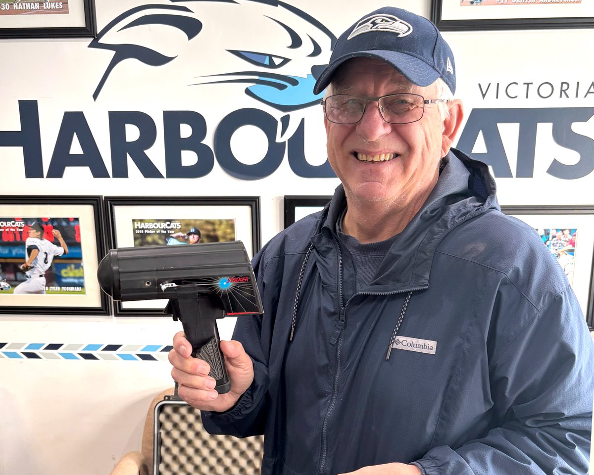 HarbourCats's tweet photo. HarbourCats to honor long-time @MLB scout Walt Burrows before Thursday's game!
FULL STORY: https://t.co/SpqWe9tBHe
TICKETS: https://t.co/AX1Gu7nwjU
#WCLBaseball #yyj #harbourcats https://t.co/kqkRh8P3vg