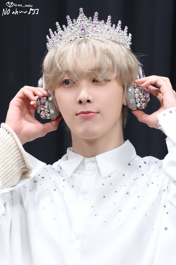 glossiec00ky's tweet photo. #𝙔𝙊𝙊𝙉𝙎𝘼𝙉𝙃𝘼_𝙀𝙉𝘾𝙃𝙄𝙇𝙀

@ninshi_ent
@zafirolive
@freefall
@fantagiomusic_
@yoonsanha_offcl
@studio_pav
@kpopchileof https://t.co/VhTVxB13xS