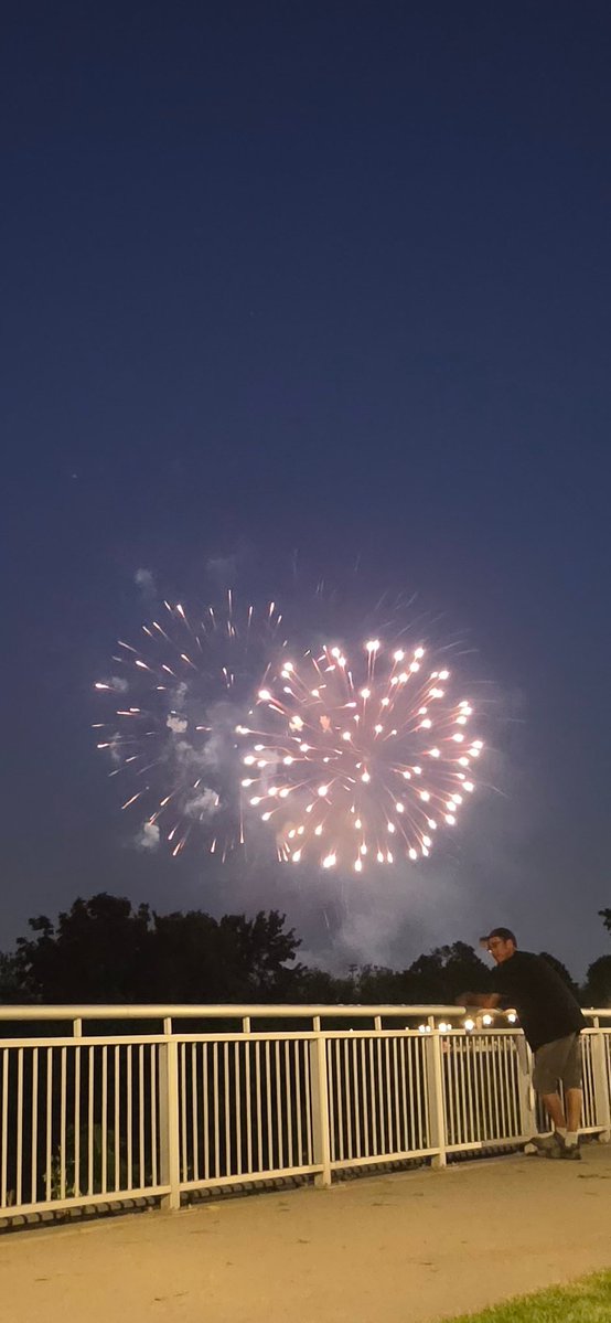 ReedAKARed's tweet photo. Happy Canada day!! https://t.co/9eci3veaVQ