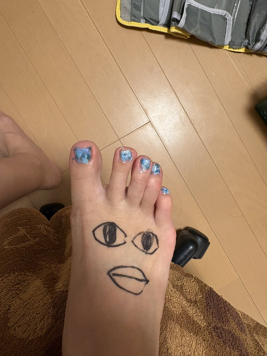 harebaresatsuki's tweet photo. お出かけ準備、万端ですわ！
☀️🌺🌈
#晴々サツキ #おしゃべりモンスター #止まらないトーク https://t.co/etKvYyFgcb