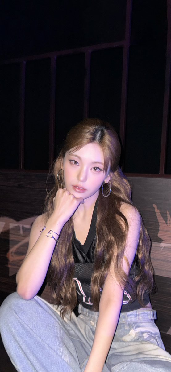Itzy_wall021219's tweet photo. #YEJI Wallpapers 
#ITZY #있지 #예지 #ITZY_Motto #Motto #MIDZY #ITZY_ALL_IN_US https://t.co/czbcWLOEMl