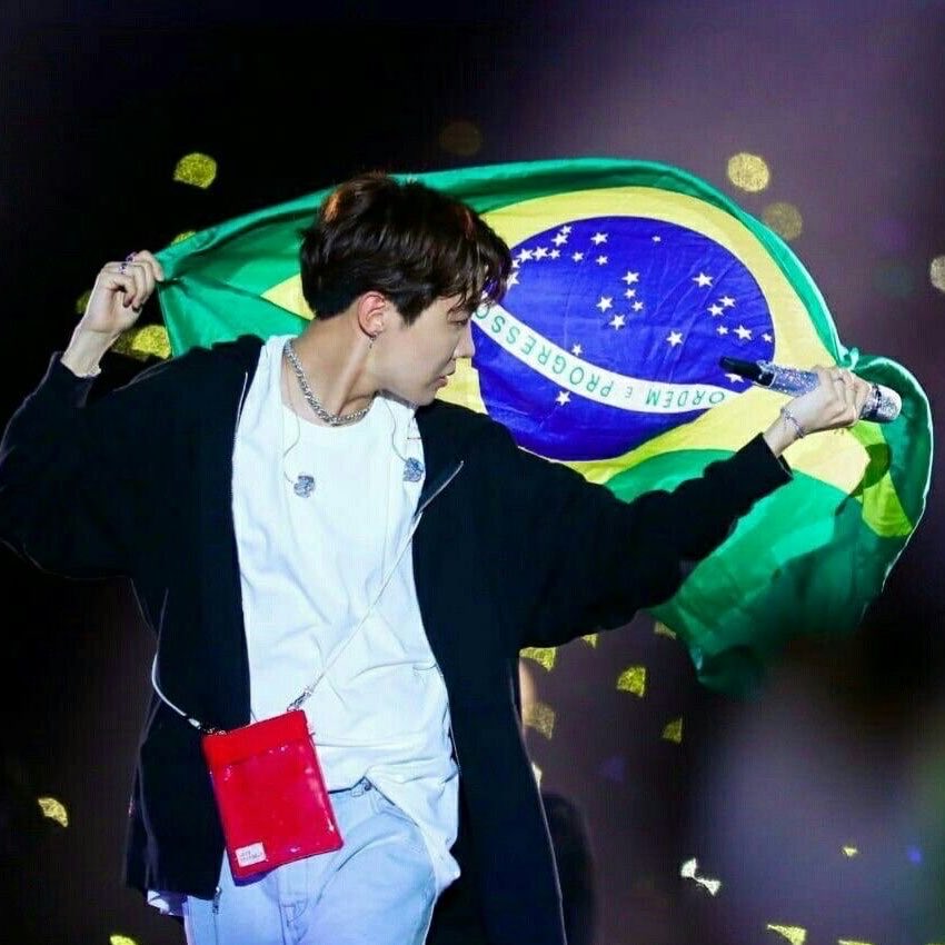 vale ៹ VAI VER O BTS tweet media