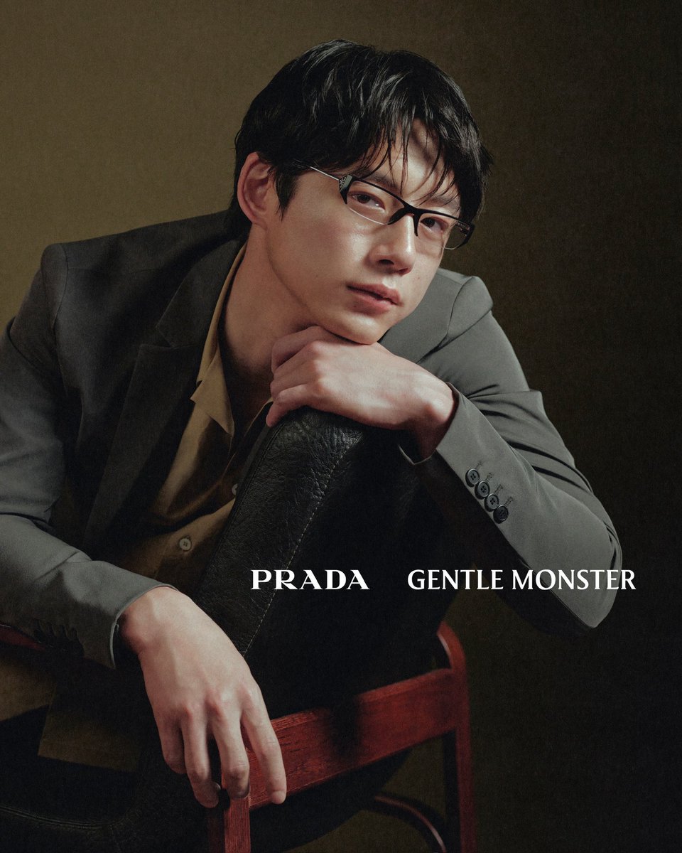 _GentleMonster_'s tweet photo. Earth, water, fire, air, love.
In the PRADA GENTLE MONSTER campaign, revolving around the concept of a book, Prada Ambassador Kentaro Sakaguchi brings the collaboration’s fictional forces to life.
Coming soon to Japan, South Korea, China Mainland, and Hong Kong SAR, for a limited time.
Launch starting in Japan on July 6 offline and July 7 online.
Discover more on https://t.co/CUDyiR7Ucx and https://t.co/agdOjxv5tz
 
#PradaGentleMonster #PradaEyewear #Prada #GentleMonster @Prada