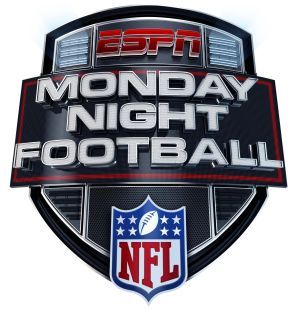 HistoriaRomanvm's tweet photo. Boys, we have Monday Night Futbol in Seattle https://t.co/8egeoKLrQV