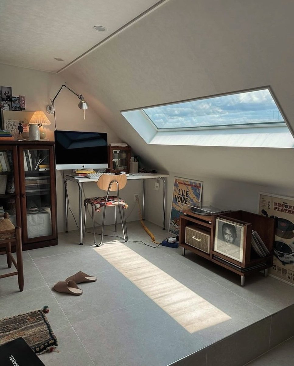 interiorsuckerr's tweet photo. https://t.co/UpYKbpj3RL