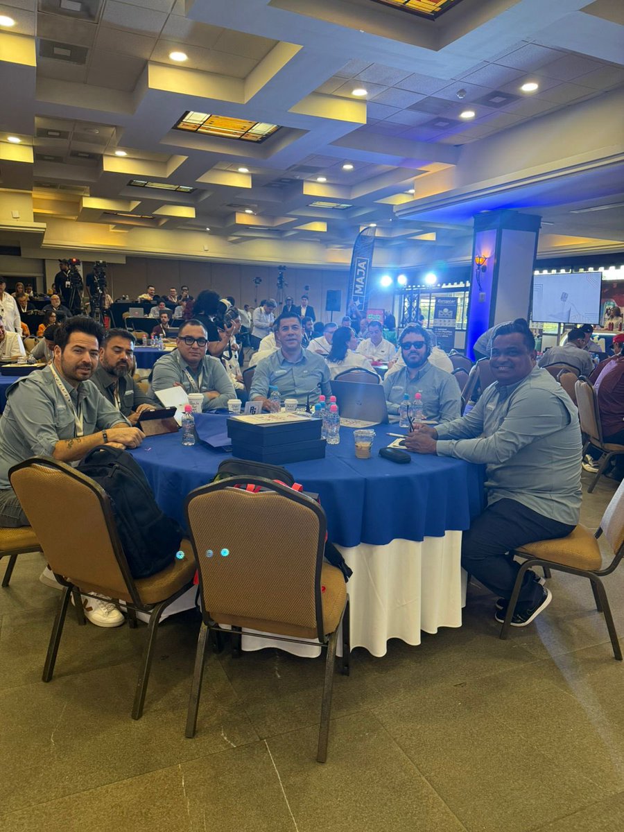 AlgodonerosGsv's tweet photo. Estamos listos para elegir los hombres del presente y futuro Algodonero😎☁️

📲Sigue toda las acciones en: https://t.co/oaHkno6n5v

Y nuestro canal de WhatsApp: https://t.co/cUEruhHbVD https://t.co/qgHF7a3nP6