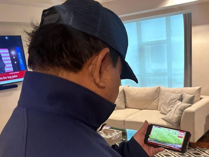 Txtdariiugm's tweet photo. jangankan pemain timnas. presiden Anda prabowo aja pernah keliatan nonton pake streaming ilegal twitter pas tahun lalu https://t.co/wNAIMwGdfq