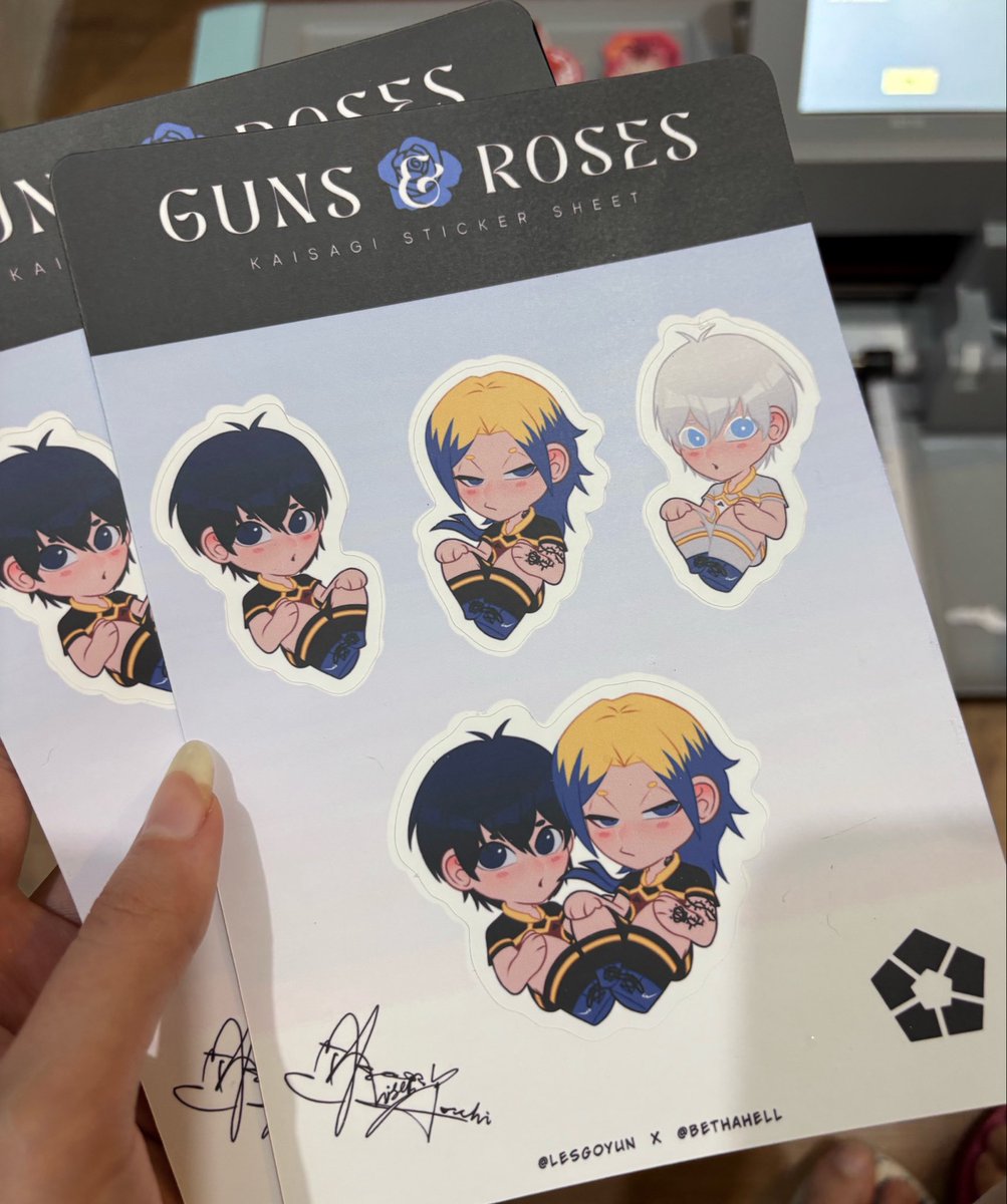 romanticcah's tweet photo. estarei vendendo esses kaisagi amanhã no anime friends 💙 mesa 95!

arte linda do @LesgoYun https://t.co/NFynv0FUyN