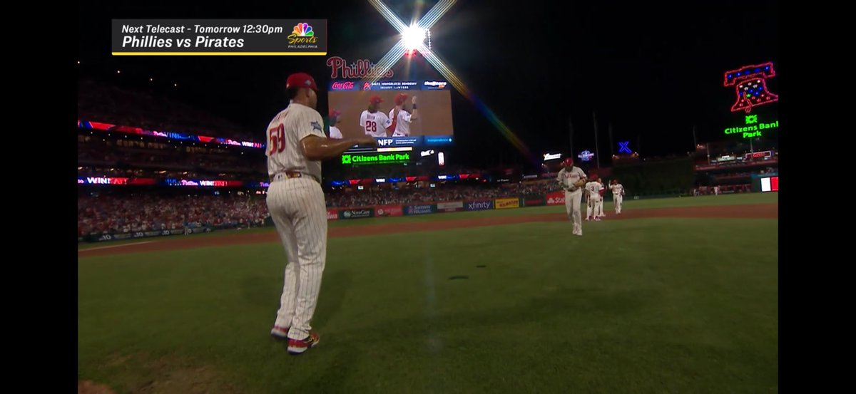 _krissnicolee_'s tweet photo. I just ended up finishing the game on my phone🙄⚾️🫶🏻 10-6, W #PITvsPHI #RingTheBell #Phillies #TreaTurner #AlecBohm #BohmerHomer #Bohmer https://t.co/mWsJXm527O