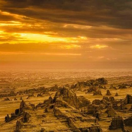 i_Qinghai's tweet photo. Looks like Mars. Still on Earth. 🔴
Across Qinghai’s Qaidam Basin, wind-carved Yardang ridges and rust-colored valleys create one of China’s most otherworldly landscapes.
Welcome to “Mars on Earth.” 🚀
#Qinghai #Qaidam #Yardang #MarsOnEarth #MeetQinghai https://t.co/yrqX81rvg6