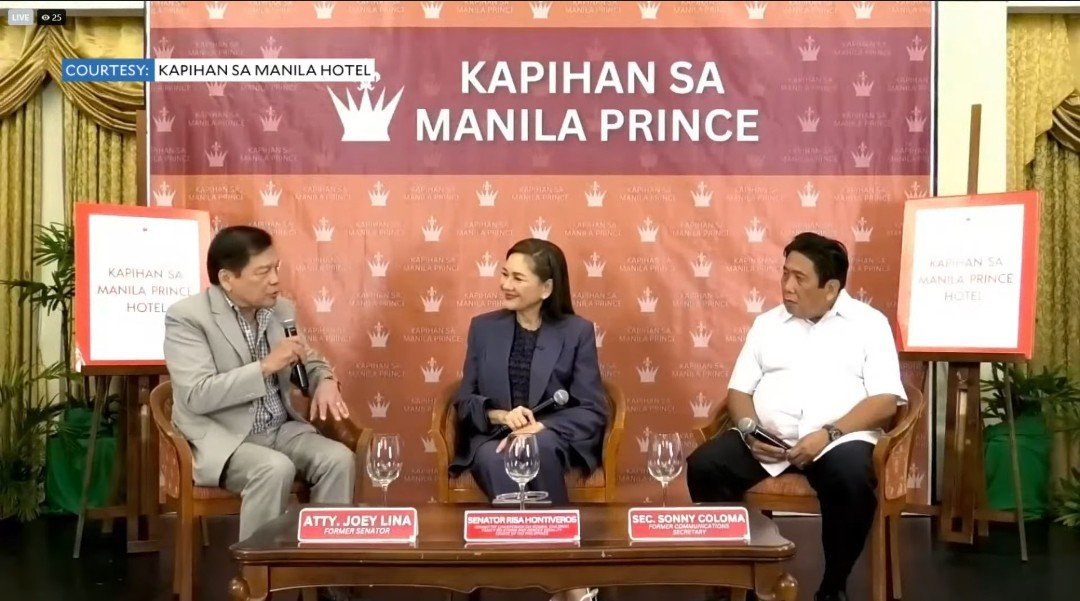 jheunoia's tweet photo. Ganito talaga kapag may tunay na pakialam sa nangyayari sa bansa—parang hindi umiiral kay Senri ang salitang “pahinga” kapag kapakanan ng mamamayan na ang pinag-uusapan. Hangga’t may dapat aksyunan, may dapat ipaglaban, at may mga taong kailangang pakinggan, tuloy lang siya sa pagkilos at paninindigan. 💜✨

@risahontiveros
#NasaanSiRisa #RisaNa