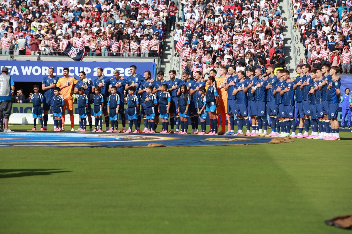 FBosnio's tweet photo. 🇧🇦Fue histórico y fue hermoso, Barbarez arranco el ciclo con un equipo destruído y lo llevo a volver al Mundial y pasar de grupos.

Confiamos en que todo lo que vendrá será mejor.

VAMOS BOSNIA SIEMPRE

#BiH 🇧🇦 https://t.co/UjE4noY80s