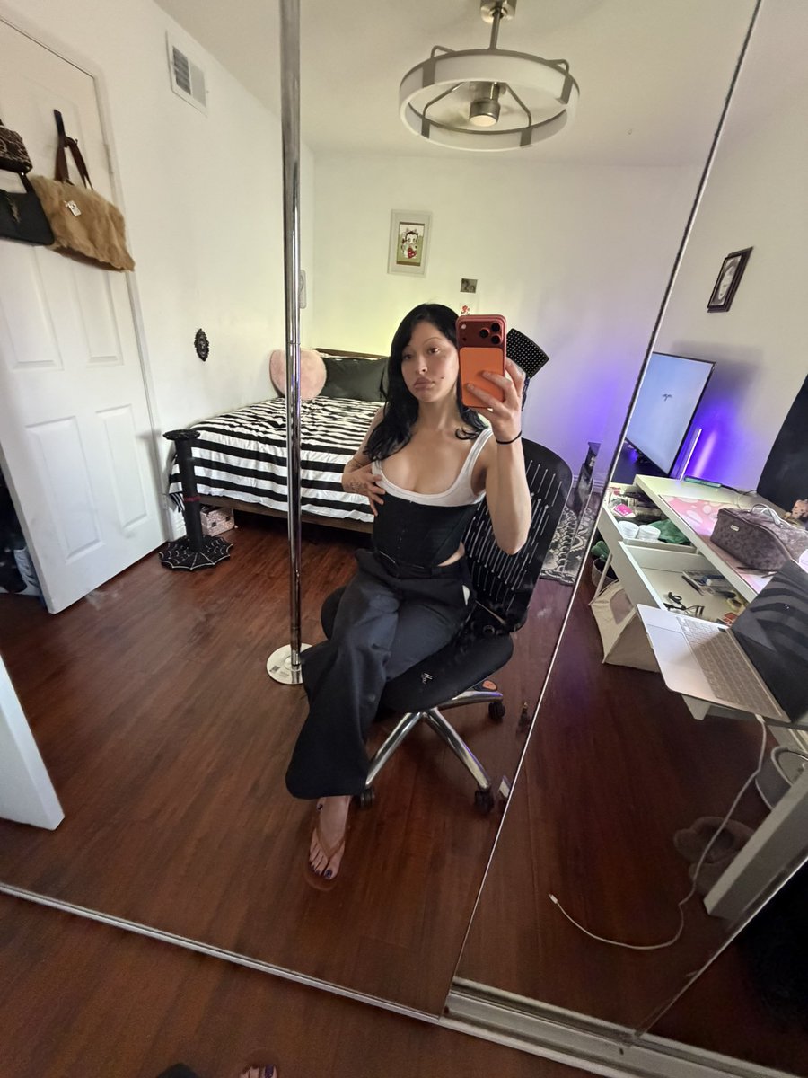 wokeupsexier's tweet photo. https://t.co/WASlFN9JB2
