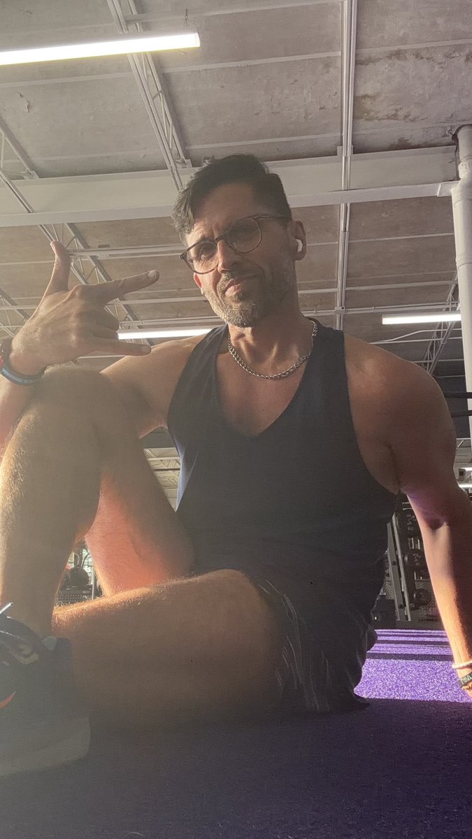 ZadDaddy78's tweet photo. 🤗😈🌹 https://t.co/hD0s8UsoQf