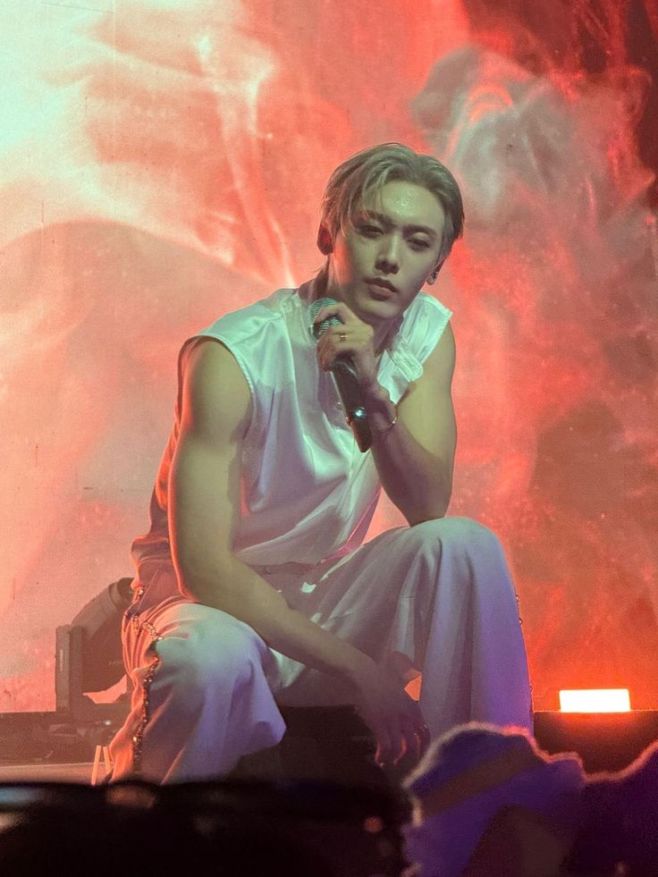 astromoonie's tweet photo. LAS AROHAS DE CHILE NECESITAMOS VER A SANHA TODO SOPEADO DE NUEVO 💜🇨🇱😭

#YOONSANHA_ENCHILE

@ninshi_ent
@zafirolive
@freefallshows
@fantagiomusic_
@yoonsanha_offcl
@studio_pav
@kpopchileof https://t.co/xVFMzxtNtn