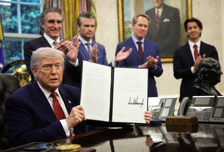 MarioNawfal's tweet photo. 🇺🇸 The U.S. is loosening its radiation safety rules.

The Nuclear Regulatory Commission wants to scrap ALARA, the rule that pushes plants to keep radiation exposure as low as physically possible, not just under a legal limit.

It's part of Trump's drive to build reactors faster and cheaper. The regulator says it's about clarity, not weaker safety.

The Union of Concerned Scientists sees it differently, warning the change lets plants expose workers and the public to more cancer-causing radiation just to save the industry money.

The rule isn't final yet, the public gets 45 days to push back before it locks in.

Source: Reuters / Writer: Daniyal