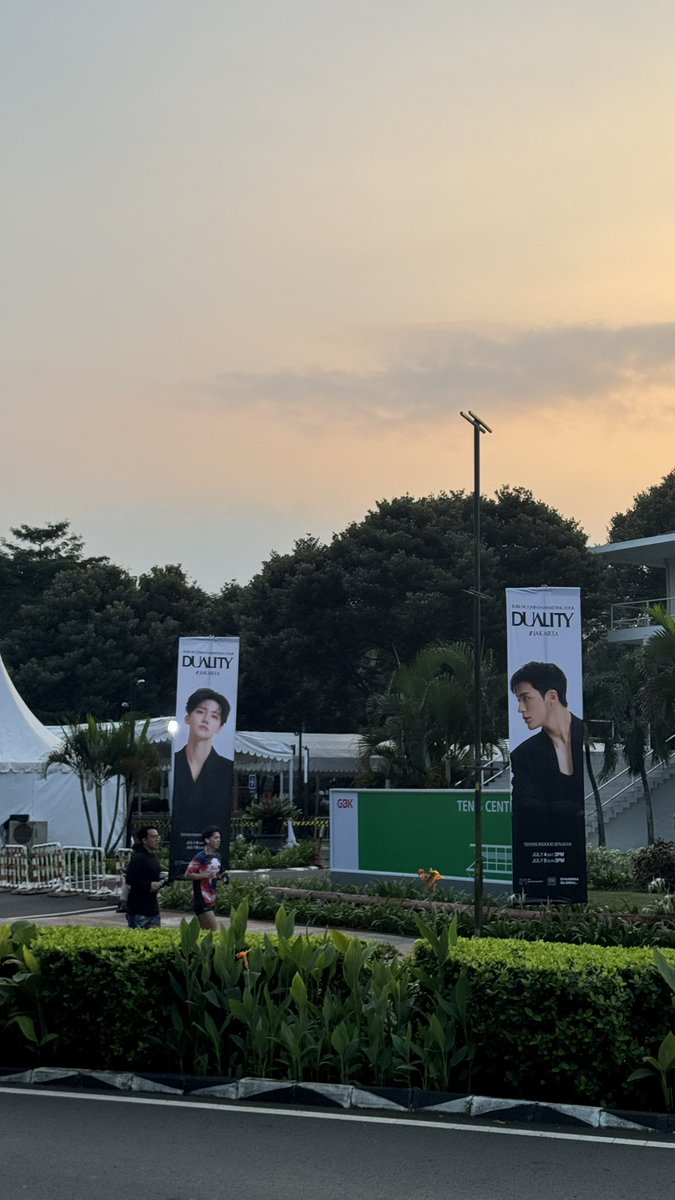 ahnkeonomin's tweet photo. jeno jaemin you’ve come so far 🥹 https://t.co/ILV7Dr4ARG