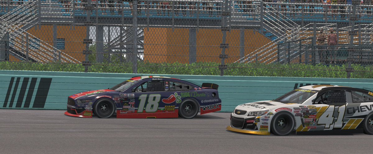 RacingSpectrum tweet picture