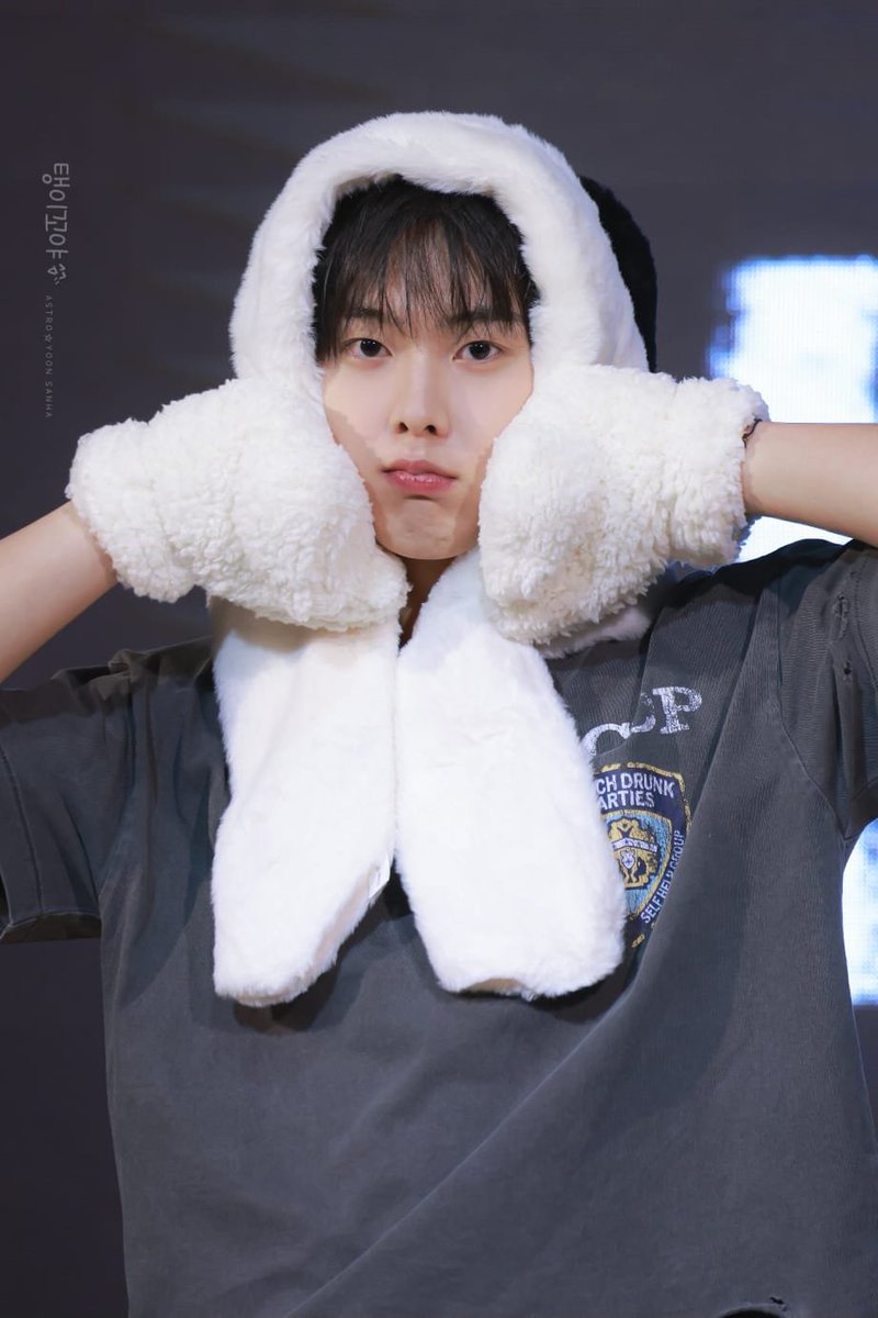 poli_cbk's tweet photo. #YOONSANHA_ENCHILE

@ninshi_ent
@zafirolive
@freefallshows
@fantagiomusic_
@yoonsanha_offcl
@studio_pav
@kpopchileof https://t.co/ftc6EEuIyv