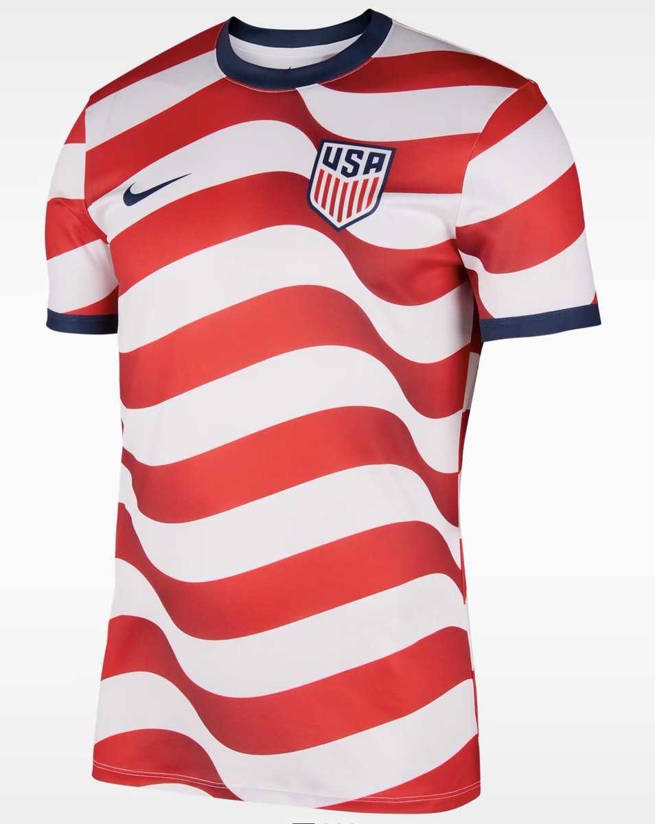 darrenrovell's tweet photo. Prediction: Nike retailers will be out of official Team USA jerseys by Monday’s game. 

They have just put forth a half price replica that has the flag all the way around and no name ($65).

But real jerseys never get reproduced unless US wins it all — just like the Olympics. 

Head of Nike inventory planning will get the hook.