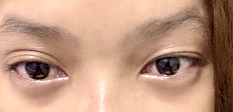 bbarbieie's tweet photo. mau belajar bahasa mandarin atau jepang dua dua nya WORTHHH !! asal kalian tipe org yg tulen belajar dan ga gampang menyerah. loker mandarin di Indo lebih banyak daripada jepang. menurutku jepang itu kebanyakan lokernya untuk merantau ke negaranya

gaji loker mandarin up 2 digit tuh bukan hoax kok, tp itu levelnya udah beda. sebelum fokus ke nominal gaji, kalian harus tau dulu struggle belajarnya gimana. sadly kalian ga bisa cuman bermodal belajar otodidak di youtube, harus les dan biaya nya MAHAL. 😭

les mandarin online kisaran ratusan - jutaan per hsk tergantung lembaga. susah ga? BANGETT. aku pernah nangis cuman karna disuruh ngulangin 1 kalimat yg sama berkali kali nyampe nada nya bener sama laoshi ku 😭

belum lagi kalo tempat les nya ga cocok dan kebanyakan murid, yg ada bukannya pinter malah plenger. struggle nya banyak bgt, ini bahasa kematian jir. cuman ya itu worth kalo level kita udah jago 🫰🏻