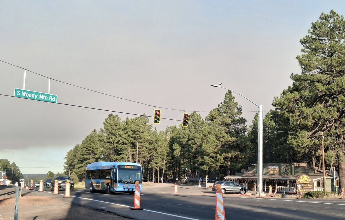 WendyRogersAZ's tweet photo. Finally, my long-sought-after traffic light at Route 66 &amp; Woody Mountain Rd in west Flagstaff went LIVE today!

Took TWO YEARS to get funded &amp; built. Thank you @CityofFlagstaff @CoconinoCounty 
(Photos by my loyal neighbor “Flagstaff George” @FJackson1869) https://t.co/FosjPkhdZD