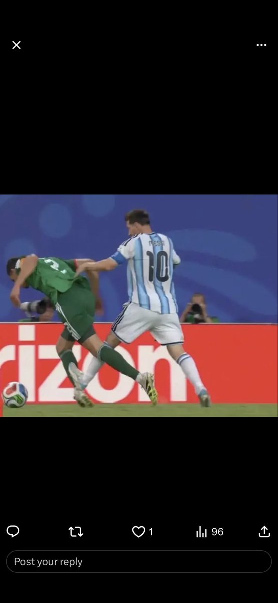 mathew_conz's tweet photo. @skyzocka @MadridGoated @YahooSports That so? C'mon dog https://t.co/AjOIhLvHP4