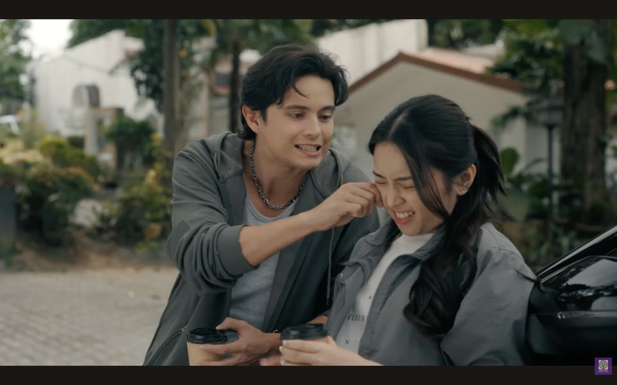 PhilstarNews's tweet photo. KATHRYN AND JAMES AS BEST FRIENDS IN NEW SERIES 🤩

Kathryn Bernardo and James Reid thrilled fans on Wednesday with the release of the teaser for their upcoming drama series, “Someone, Someday.”

The series, which also stars Maja Salvador and Dimples Romana, is set to premiere on July 27.

“Someone, Someday” marks the television comeback of both Kathryn and James.

📷 ABS-CBN Entertainment