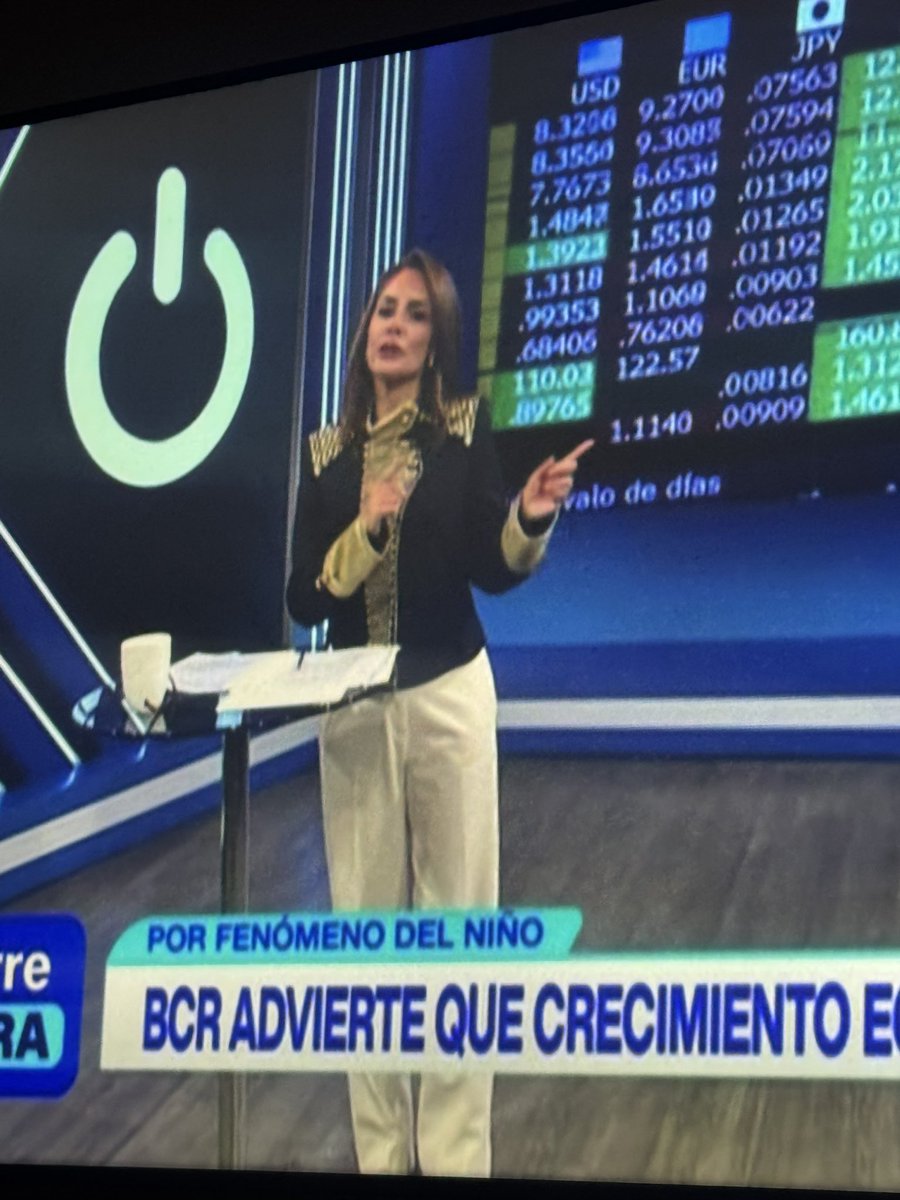 mentalmili's tweet photo. Mavila ¿era necesario ese outfit de Don José de San Martín?
#ocurreahora #atvenvivo #ATV #ATVMás https://t.co/vNEoPHWX0X