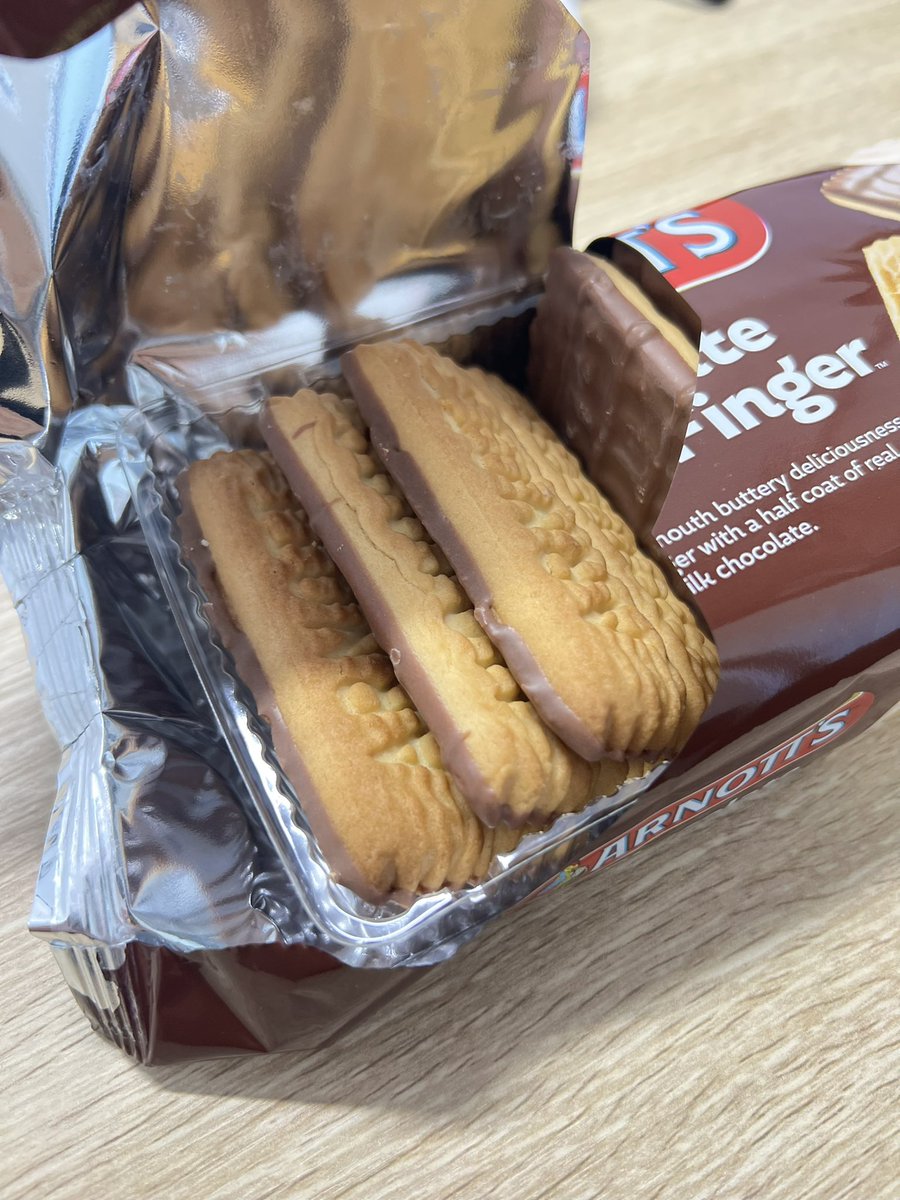 nothorakx2's tweet photo. 오 이거 진짜 맛있네요 쟁여놔야깄다 https://t.co/M0SgIYM8Pp