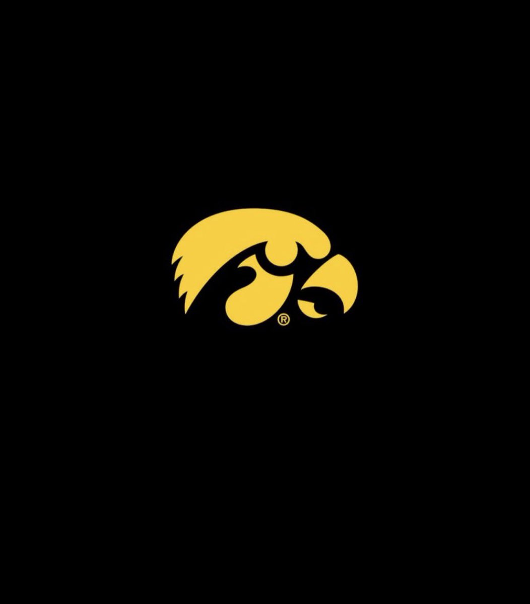 BentleyLus28's tweet photo. Thank you to the University of Iowa and Coach McCollum and Coach Sash for the official scholarship offer. All glory to God! https://t.co/9xDUxuyTdE