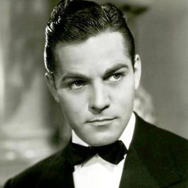 DrBuzz_Forensic's tweet photo. Actor Alan Curtis was #BornOnThisDay, July 2, 1909.Remembered for numerous films "Phantom Lady"(1944). Following a routine kidney operation in 1953 sipping some tea, his heart stopped for 4 minutes, then revived, but died 5 days later (age 43) from heart failure #RIP #gonetoosoon https://t.co/HUQIOgLm6C