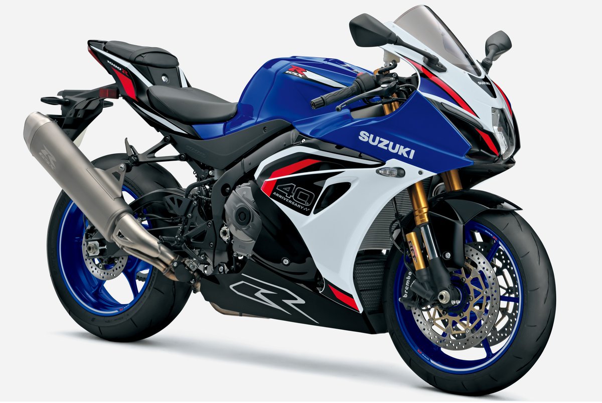 suzukicojpmotor's tweet photo. 【製品リリース情報：GSX-R1000R】
バイクの基本性能を磨き上げ、高次元でバランスさせたスーパースポーツモデル GSX-R1000R 新登場。
発売日：2026年7月17日（金）
https://t.co/IFbgk3ISyy https://t.co/9yEgfRmlug