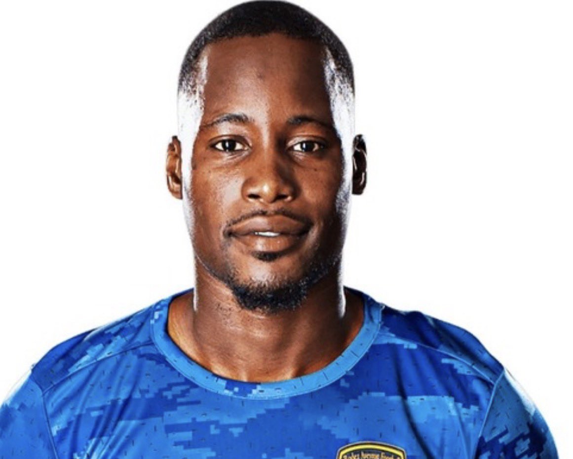 Franckycfc's tweet photo. Just watched a replay of #RDC #ENG 
My sincere respect to the Congolese goalkeeper Lionel Mpasi Nzau . Monstrous performance with 5 incredible saves ! He was let down by his defense . https://t.co/mzhtrTQu17