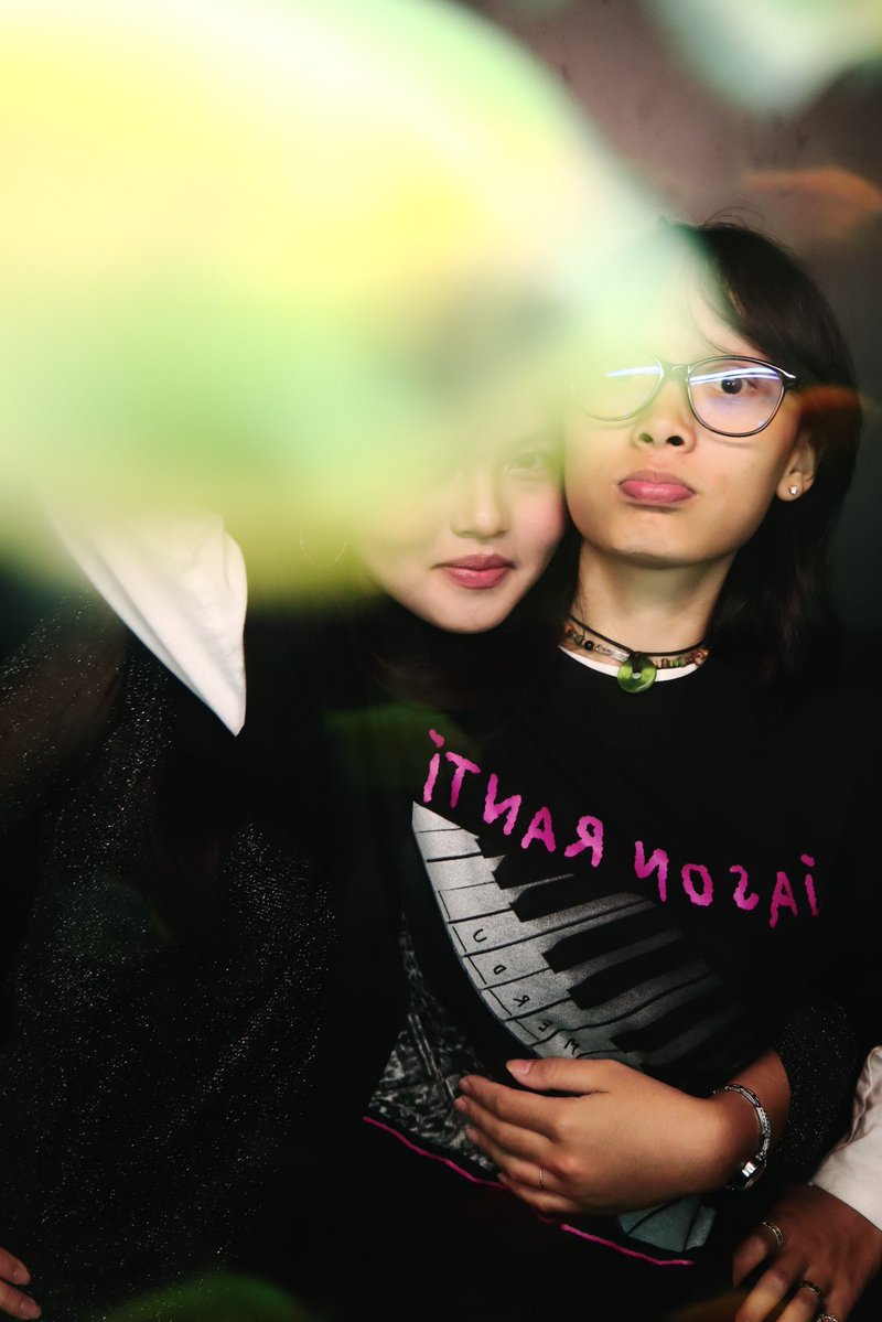 sya tweet media