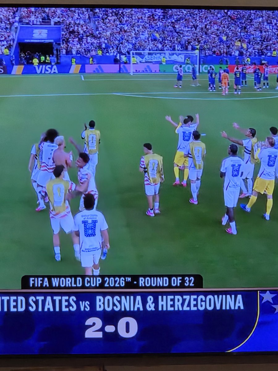 AprilMu9641699's tweet photo. YES! GO USA! https://t.co/SLj8aIStV2