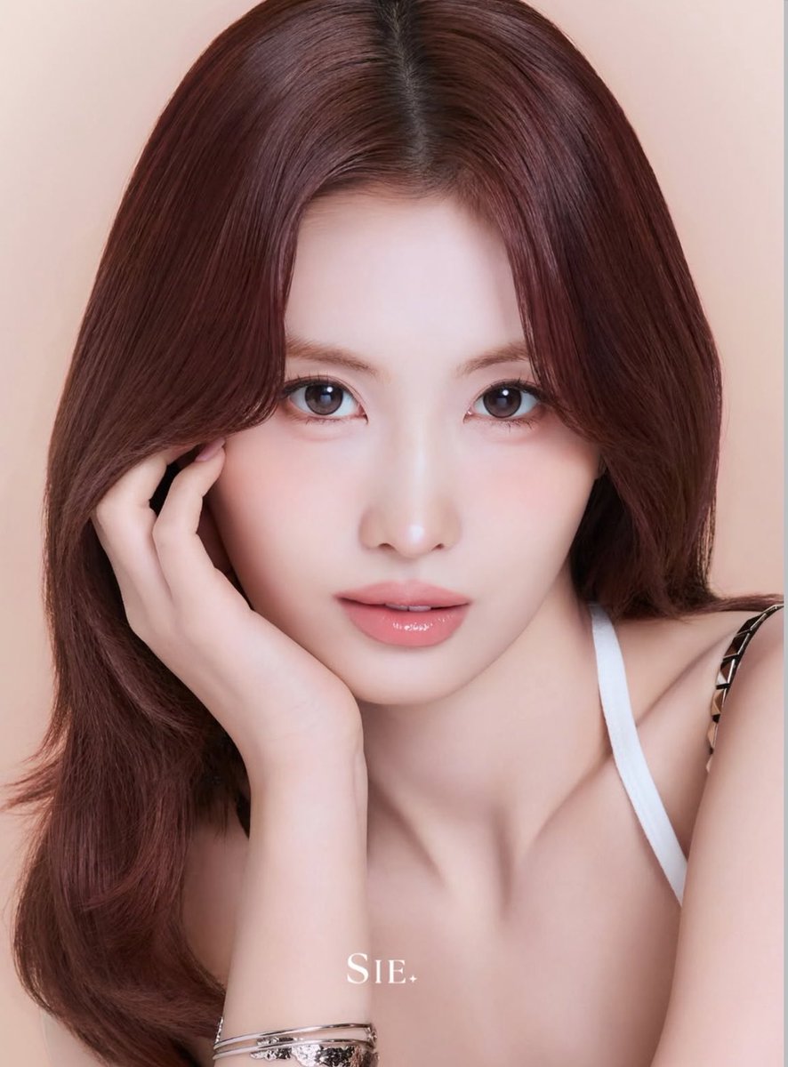 momopopbase's tweet photo. MOMO FOR THE NEW SIE CAMPAIGN https://t.co/FXoSSHWQFM