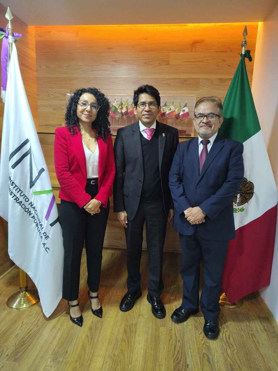 RicardoSanc3's tweet photo. El lunes 29 de junio tuve el honor de sostener una productiva reunión con el Presidente del Instituto Nacional de Administración Pública (INAP), Dr. Ebert Betanzos y la Directora de la ENAPROG, Doctorante Jessica Padilla, a quienes deseo mucho éxito en su gestión. #INAP #UNAM https://t.co/kNrScRw1Xo